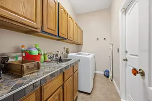 3295 Timucua Cir, Orlando, FL 32837 - Photo 17