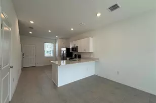 3009 Skyline Loop, Kissimmee, FL 34758 - Photo 9