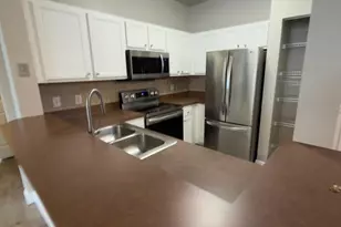 12861 Madison Pointe Cir, Orlando, FL 32821 - Photo 7