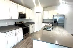 2262 Pigeon Plum Dr, Haines City, FL 33844 - Photo 9