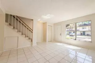 219 Amherst Ave, Sarasota, FL 34232 - Photo 9