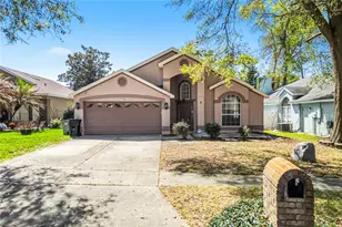 808 White Ivey Ct, Apopka, FL 32712 - Photo 1