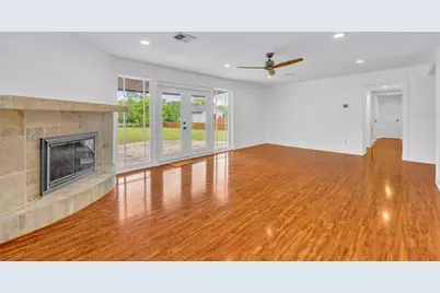 1081 Lake Weldona Drive, Orlando, FL 32806 - Photo 13