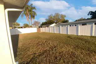 408 Ocean Ct, Clearwater, FL 33756 - Photo 5