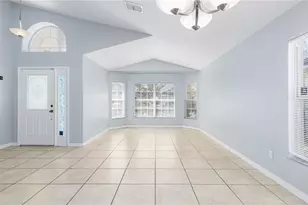 9842 Doriath Cir, Orlando, FL 32825 - Photo 3