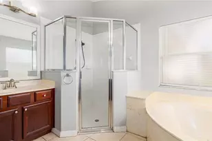 9842 Doriath Cir, Orlando, FL 32825 - Photo 11