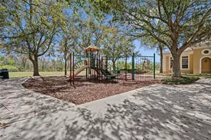 13750 Daniels Landing Cir, Winter Garden, FL 34787 - Photo 35