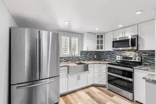 1817 Beachway Ln, Odessa, FL 33556 - Photo 3