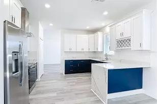 406 Wildflower Rd, Davenport, FL 33837 - Photo 17