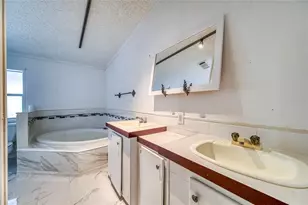 5011 SE 193rd Pl, Inglis, FL 34449 - Photo 57