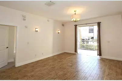 3001 Laurel Park Lane #105, Kissimmee, FL 34741 - Photo 3