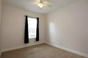 3001 Laurel Park Ln, Kissimmee, FL 34741 - Photo 15