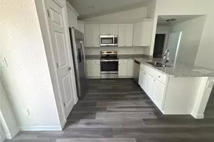 9 Malauka Loop Ln, Ocklawaha, FL 32179 - Photo 7