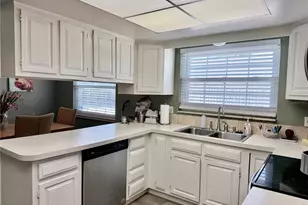 320 White Oak Cir, Maitland, FL 32751 - Photo 17