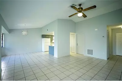 3240 Pineridge Circle, Kissimmee, FL 34746 - Photo 5