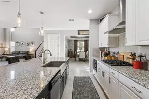 14766 Ellingsworth Ln, Winter Garden, FL 34787 - Photo 5