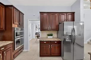 10207 Deercliff Dr, Tampa, FL 33647 - Photo 19