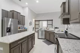 2446 Strandhill St, Orlando, FL 32824 - Photo 9