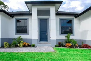 15633 Lakeland Cir, Port Charlotte, FL 33981 - Photo 3
