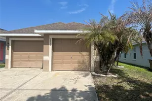 2423 Ruddenstone Way, Kissimmee, FL 34744 - Photo 1