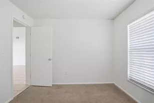 11320 Clayridge Dr, Tampa, FL 33635 - Photo 17