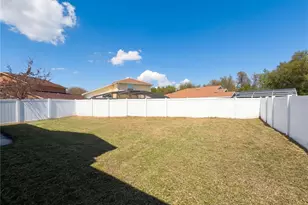 1729 Elmstead Ct, Orlando, FL 32824 - Photo 9