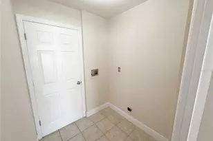 1729 Elmstead Ct, Orlando, FL 32824 - Photo 17