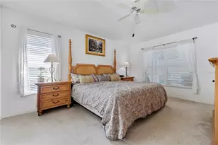 1045 Lake Berkley Dr E, Kissimmee, FL 34746 - Photo 11