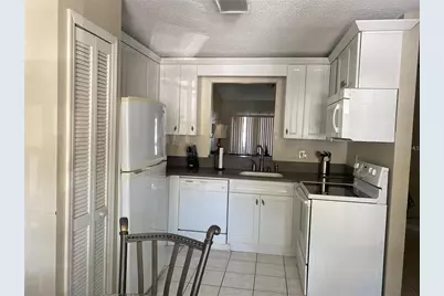 3204 Sabal Palms Court #B, Kissimmee, FL 34747 - Photo 7