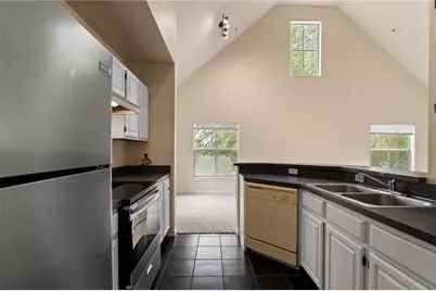 6021 Westgate Drive #823, Orlando, FL 32835 - Photo 9