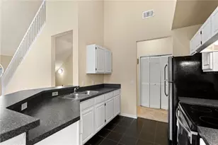 6021 Westgate Dr, Orlando, FL 32835 - Photo 7