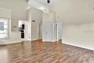 7212 Alston Ct, Orlando, FL 32835 - Photo 9