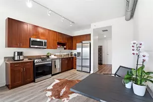 150 E Robinson St, Orlando, FL 32801 - Photo 9