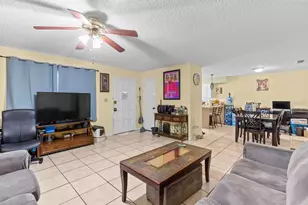 202 Otter Ln, Apopka, FL 32703 - Photo 3