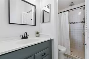 4210 Iveyglen Ave, Orlando, FL 32826 - Photo 11