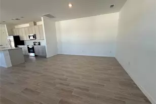 17651 Japonica Bloom Dr, Winter Garden, FL 34787 - Photo 5