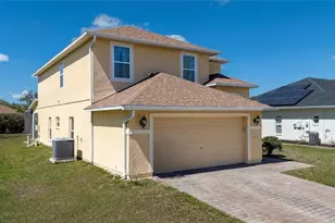 2719 Star Grass Cir, Kissimmee, FL 34746 - Photo 7