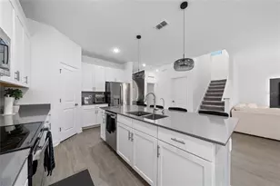 11934 Language Wy, Orlando, FL 32832 - Photo 15