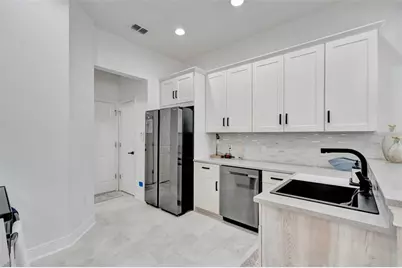 4892 Beach Boulevard, Orlando, FL 32803 - Photo 15