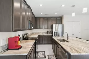 687 Campo Ln, Davenport, FL 33837 - Photo 9