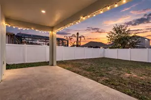 9132 Carmela Ave, Davenport, FL 33897 - Photo 17