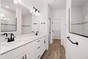 9819 Brown Burrow St, Orlando, FL 32829 - Photo 27