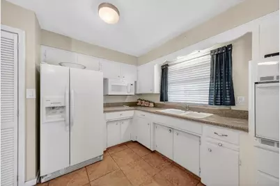 702 Carmen Drive, Ocoee, FL 34761 - Photo 15