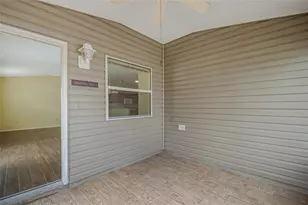 2454 Southern Oak St, The Villages, FL 32162 - Photo 5