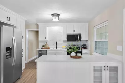 2712 S Crystal Lake Drive, Orlando, FL 32806 - Photo 11