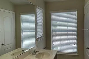 10255 Lake District Ln, Orlando, FL 32832 - Photo 9