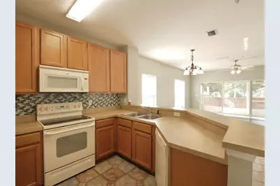 13605 Daniels Landing Circle, Winter Garden, FL 34787 - Photo 5