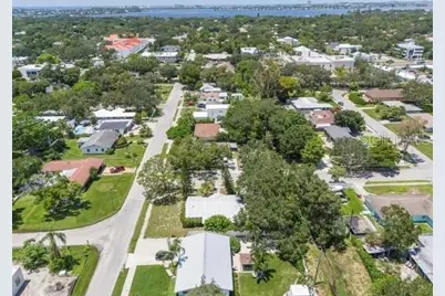 2695 S East Avenue, Sarasota, FL 34239 - Photo 23