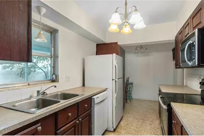 2695 S East Avenue, Sarasota, FL 34239 - Photo 5