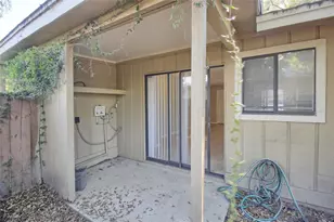 2806 Wadsworth Ave, Orlando, FL 32806 - Photo 11